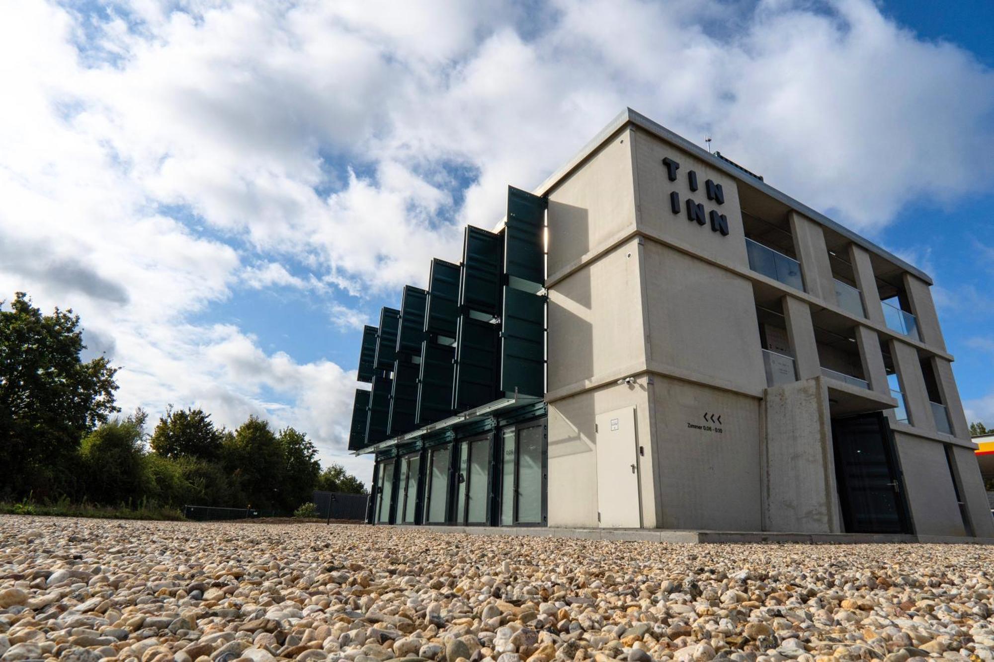 Tin Inn - Heinsberg - Das Hotel Aus Hochwertig Ausgebauten Ueberseecontainern Heinsberg (North Rhine-Westphalia) Exterior foto